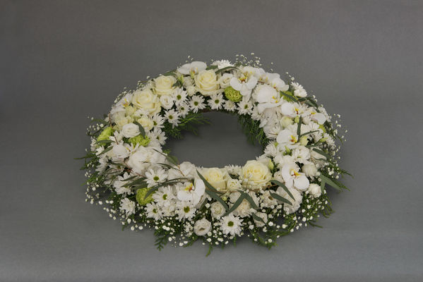 170703_blomst_blomster_begravelse_krans_kranser